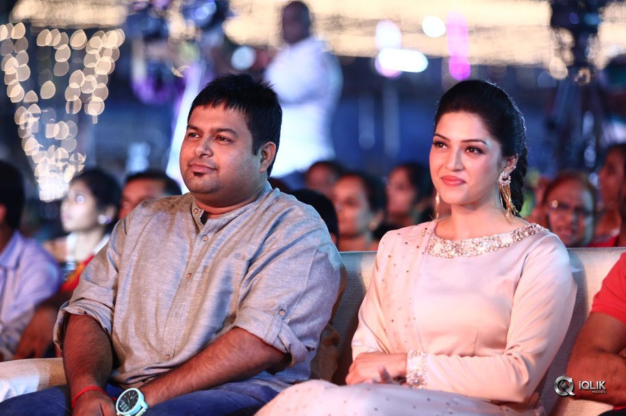 Mahanubhavudu-Movie-Thanks-Meet